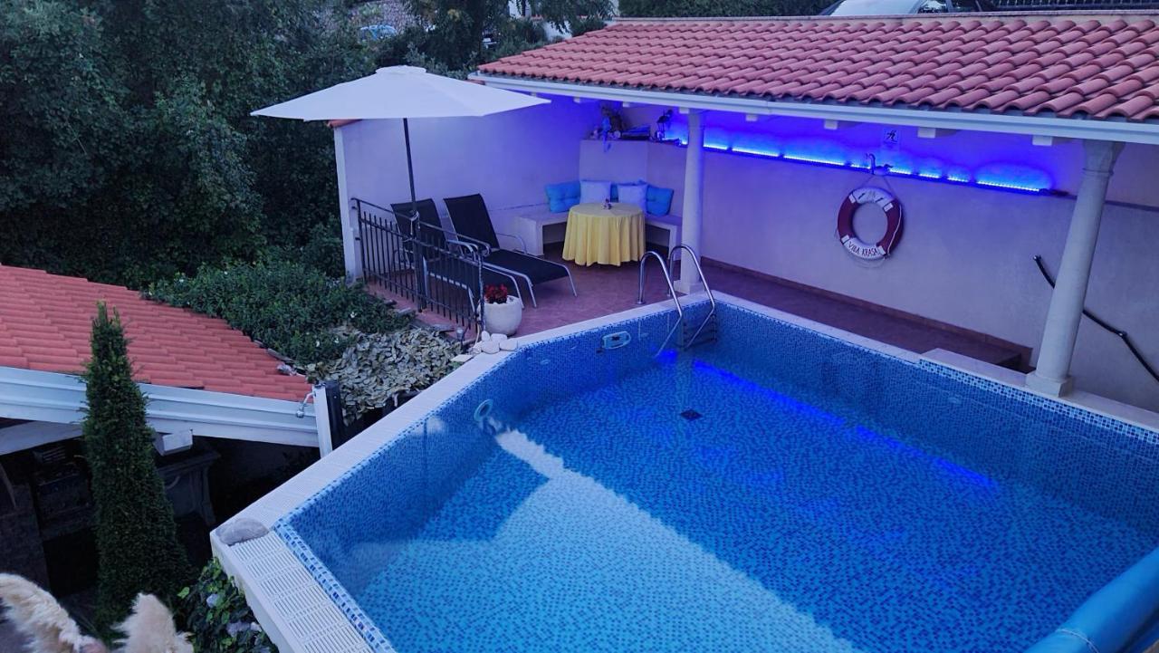 Apartments Villa Krasa لوفغان المظهر الخارجي الصورة