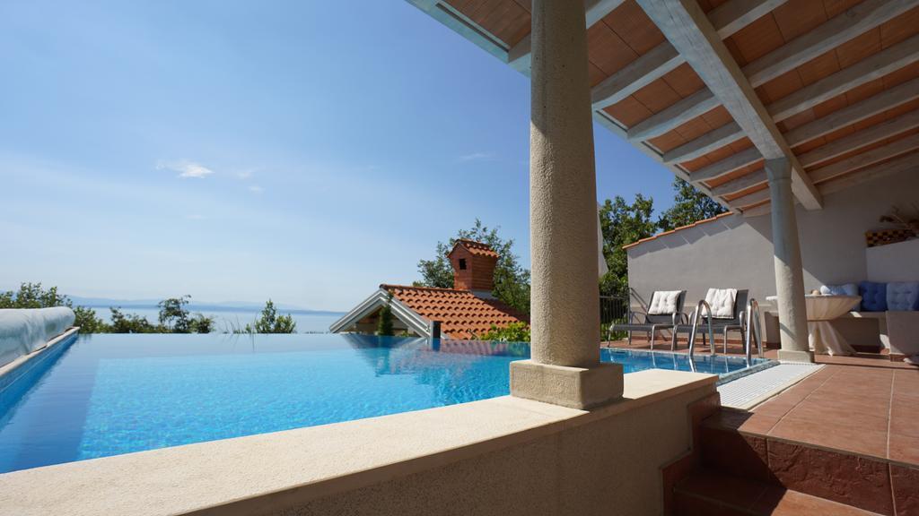Apartments Villa Krasa لوفغان المظهر الخارجي الصورة